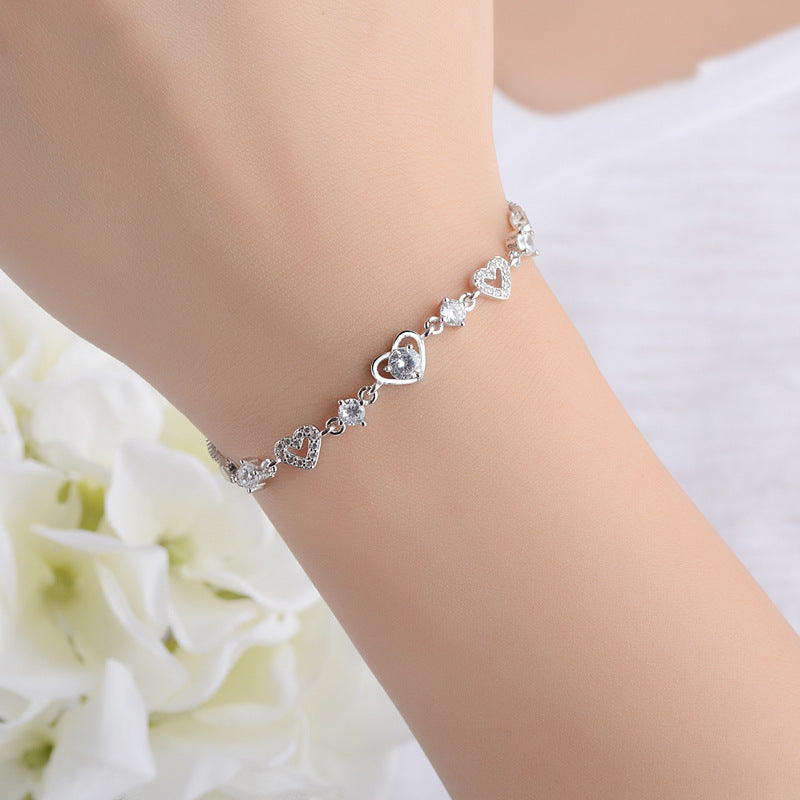 Herzförmige Love-Diamantarmbänder im koreanischen Stil