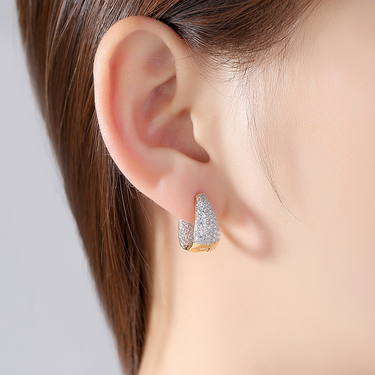 Women's Electroplated Real Gold Simple Zircon Earrings