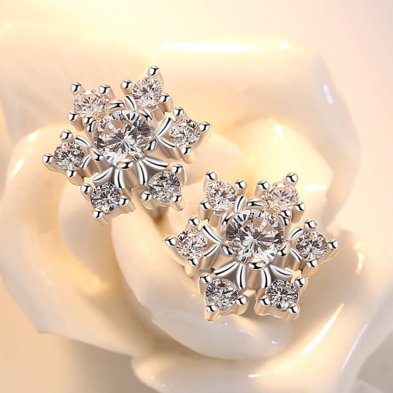 Simple Snowflake Ear Female Zircon Fashion Earrings