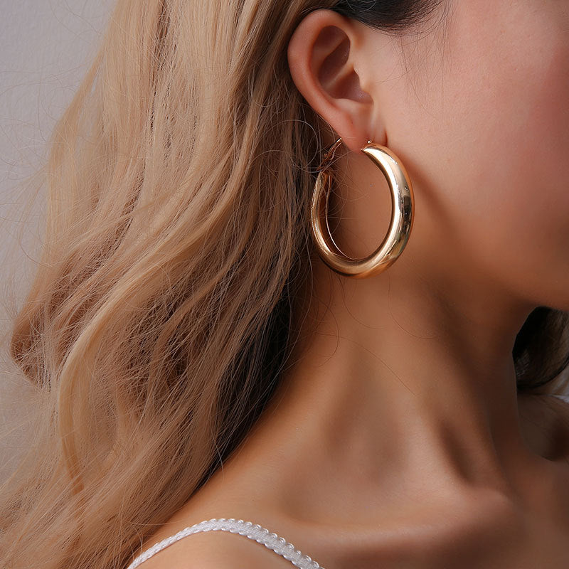 Women's Style Versatile Golden Geometric Round Large Exaggerated Earrings