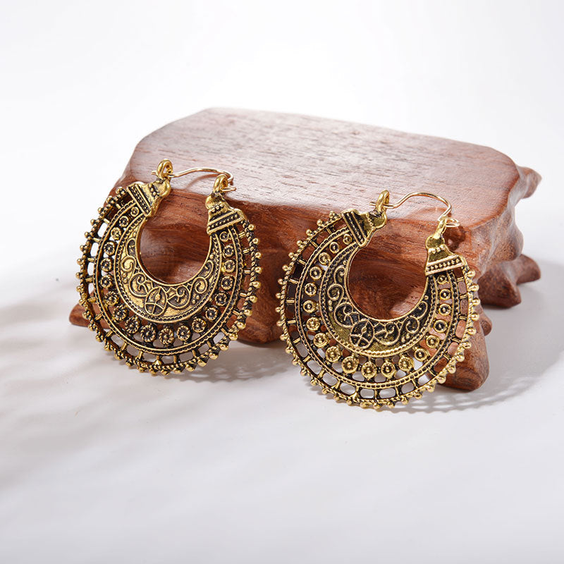 Bohemian Ethnic Style Vintage Hollow Carved Semicircle Trend Alloy Pattern Earrings