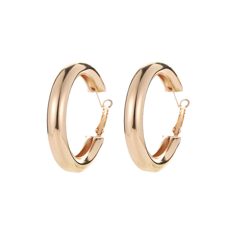 Women's Style Versatile Golden Geometric Round Large Exaggerated Earrings