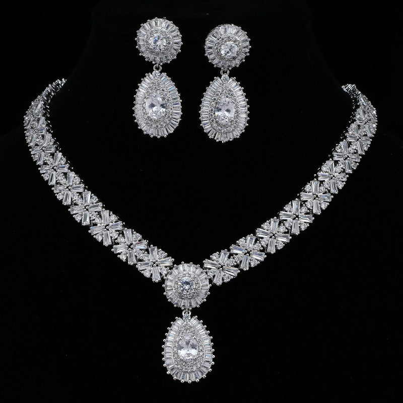 Fashion Bridal Round Zirconium Paraffin Inlaid Jewelry Set