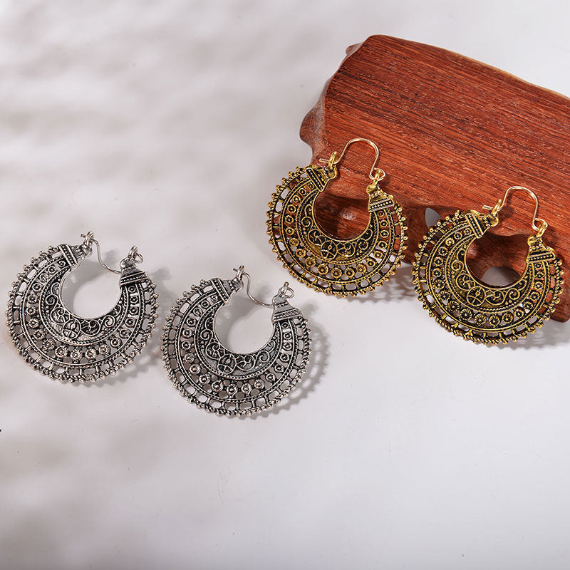 Bohemian Ethnic Style Vintage Hollow Carved Semicircle Trend Alloy Pattern Earrings