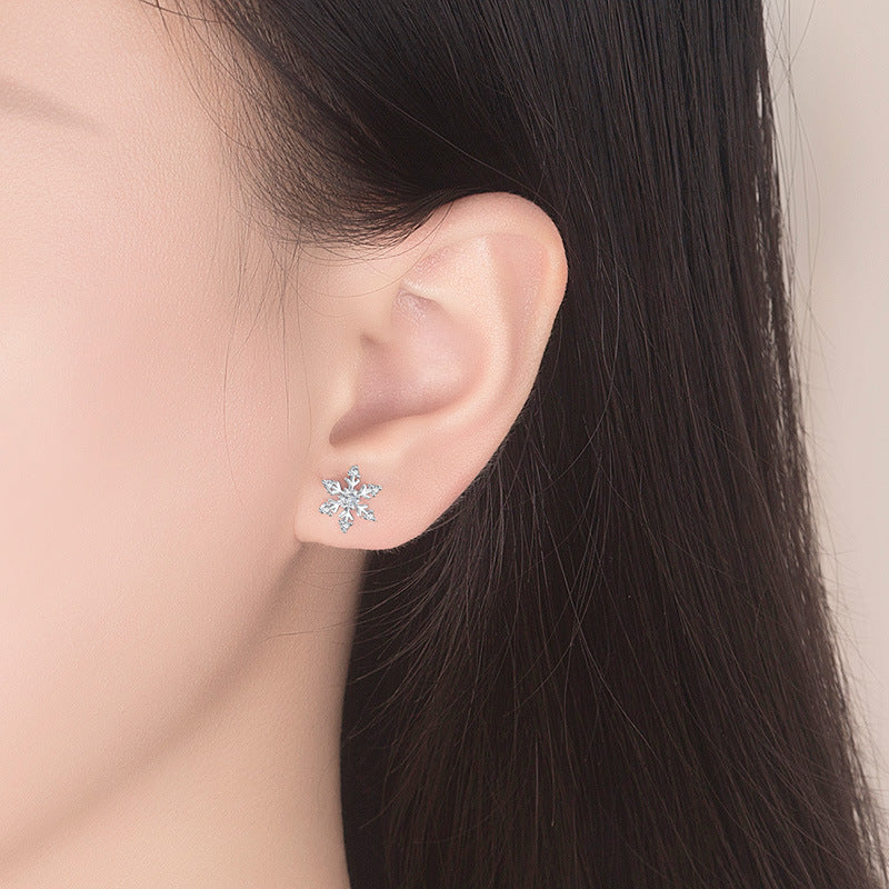 Zircon Snowflake Ear Female Sweet Elegance Earrings