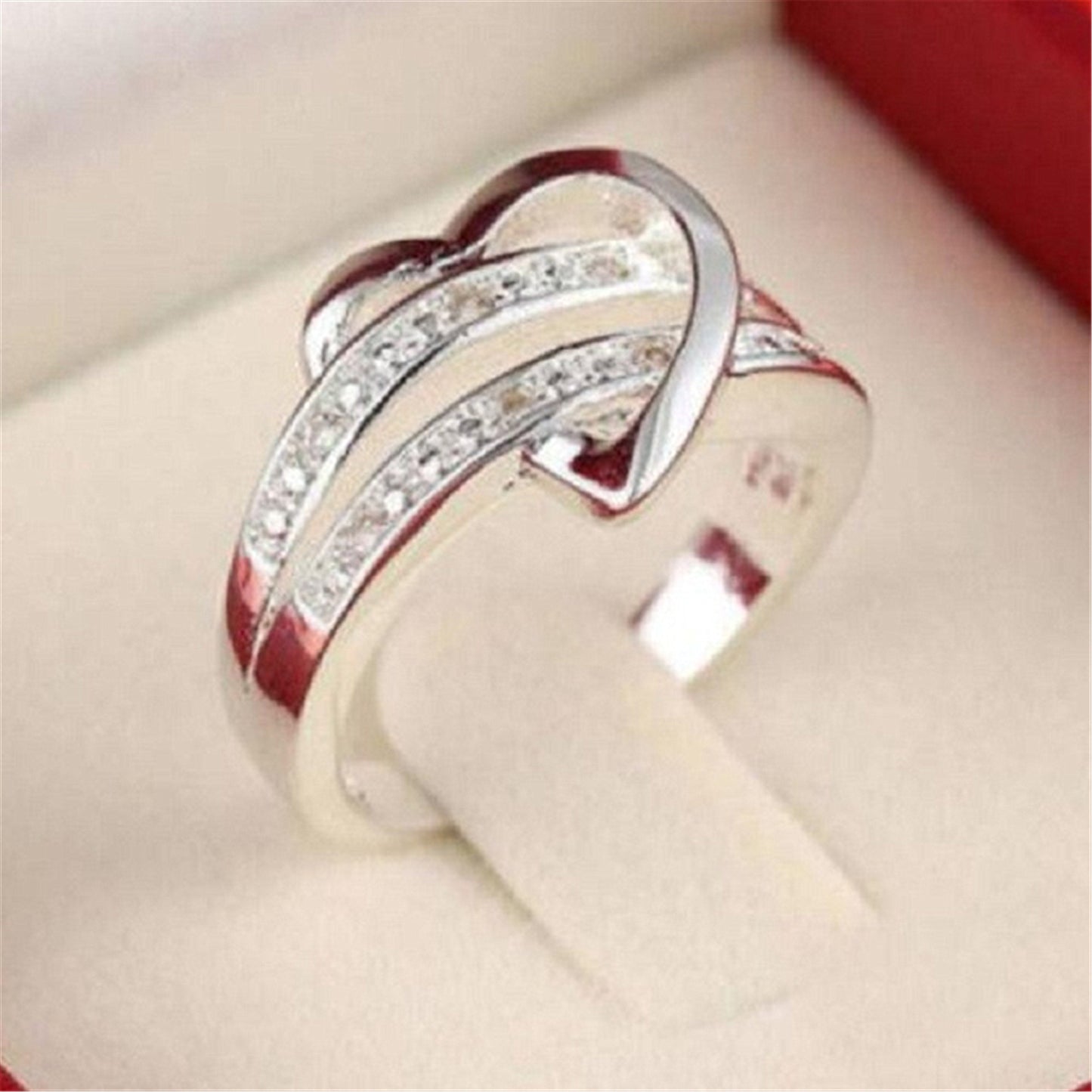 Women's Fashion Sier Color Love Heart Female Rings