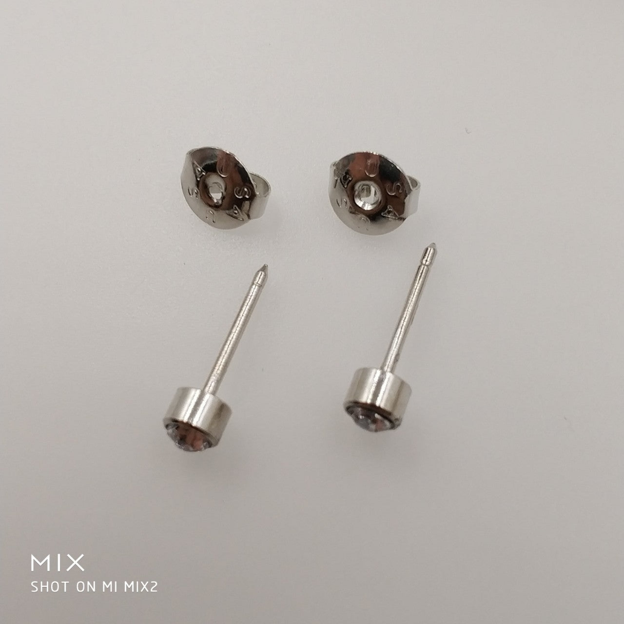 One's Ears Pierced Bullet Special Acrylic Diamond Stud Earrings