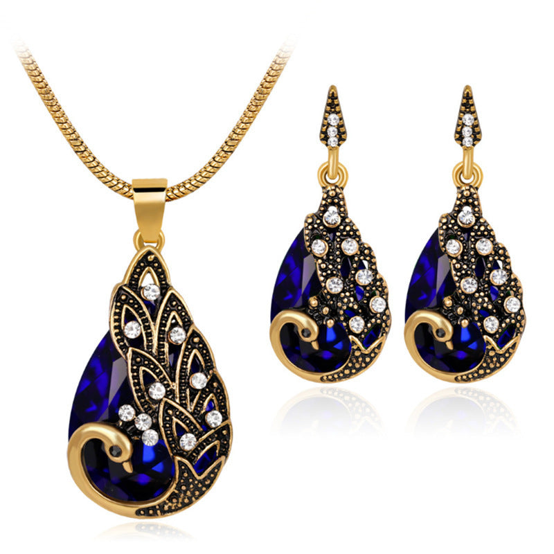 Women's Retro Atmospheric Banquet Fashion Peacock Gem Rings