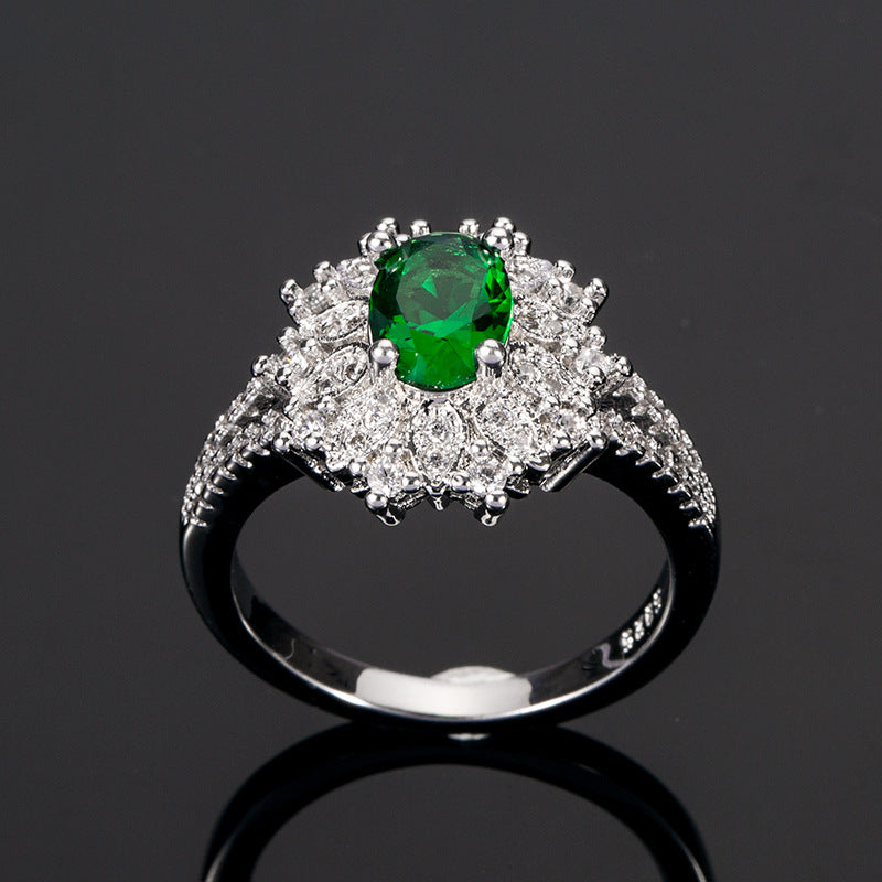 Women's Exquisite Flower-shaped Emerald Zircon For Rings