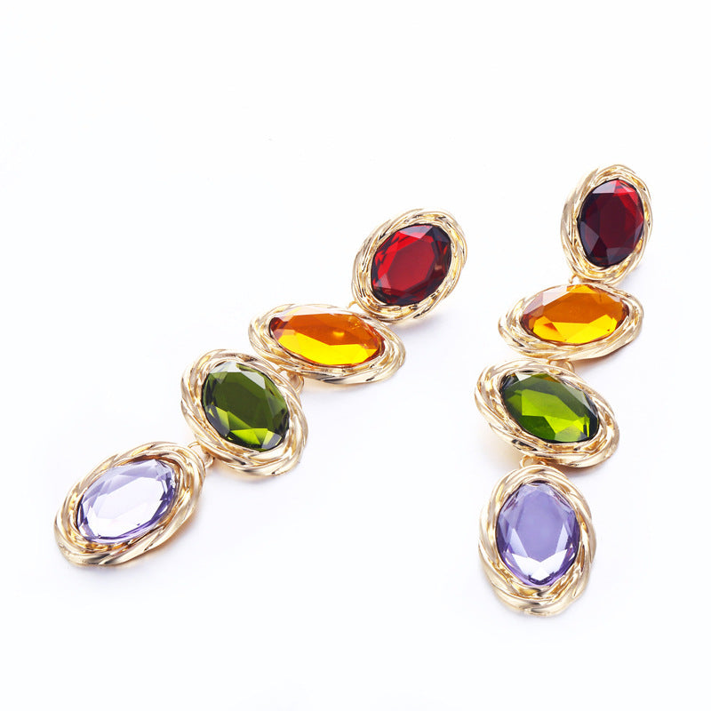 Women's Popular Luxurious Gem Inlaid Oval Alloy Earrings