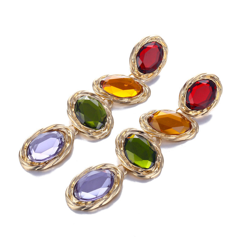 Women's Popular Luxurious Gem Inlaid Oval Alloy Earrings