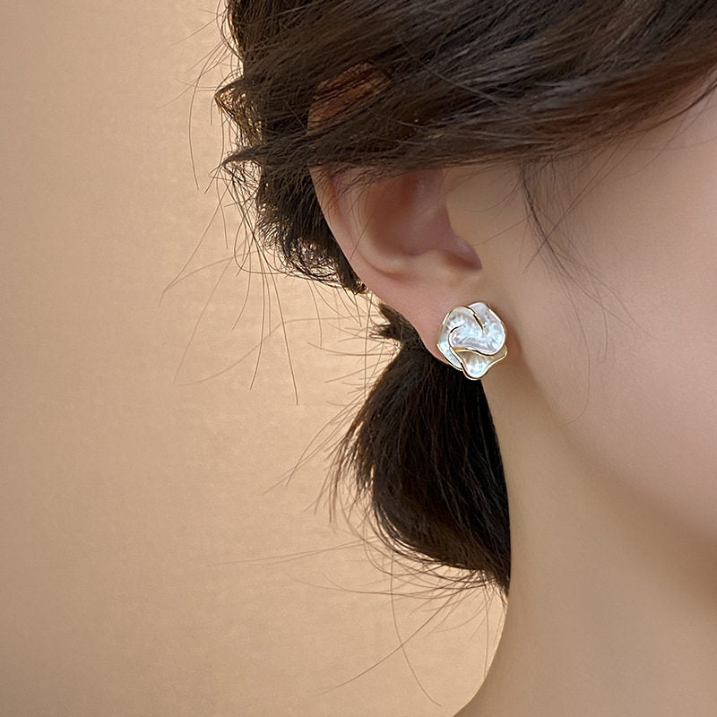 French Style Temperament Camellia Ear Top Female High Sense Flower-shaped Earrings
