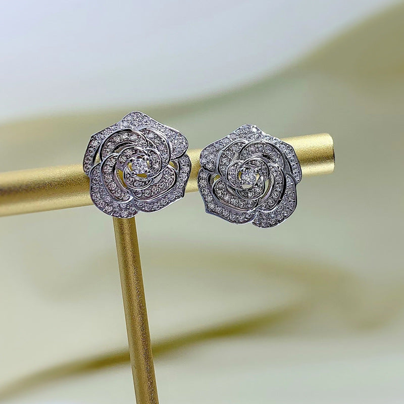 High-grade Classic Style Camellia Ear Refined Earrings