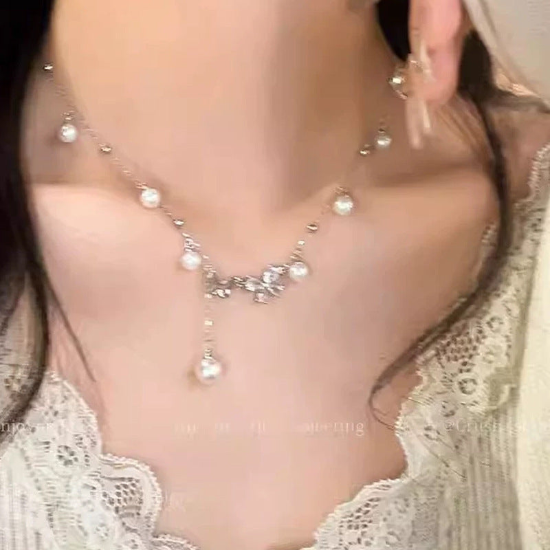 Women's Pearl Butterfly Tassel Sweater Light Luxury Clavicle Necklace