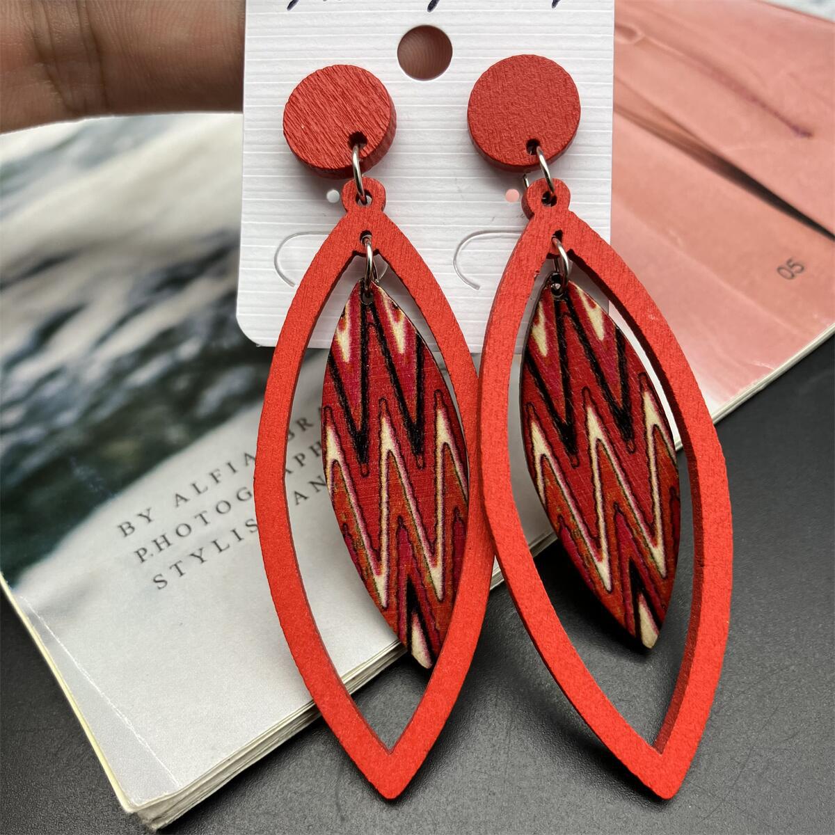 High-key Eardrop Red Wooden Leaves Vintage Earrings