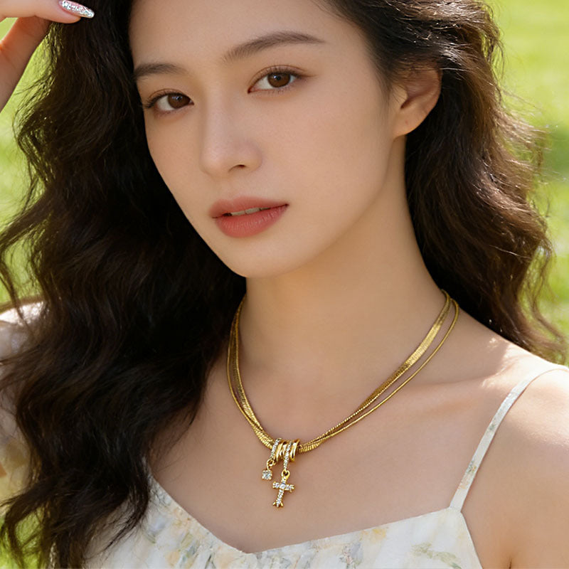 Elegant Rhinestone Inlaid Cross Sweet Cool Style Exquisite Niche Zircon Necklace