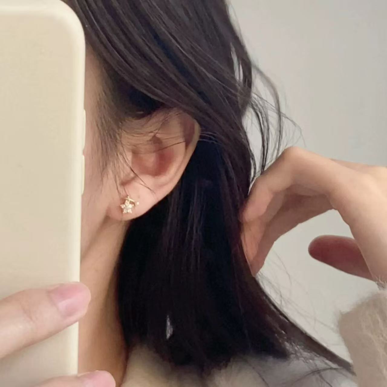 Flower Small Pearl Female Graceful Commuter Niche High Rings