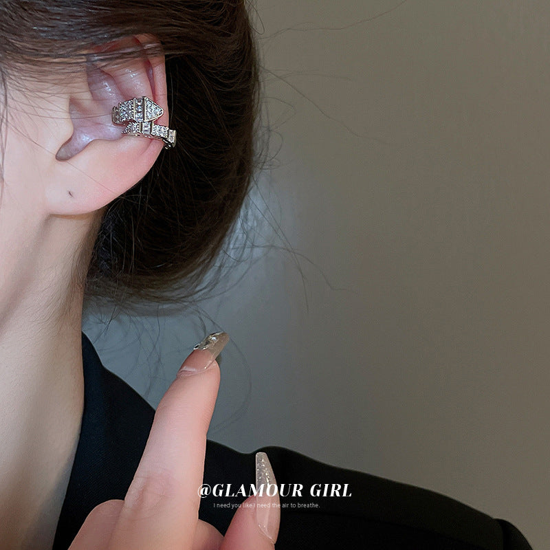 Women's Snake-shaped Shaped Zircon Niche Creative Bone Temperament Entry Lux Ear Clip