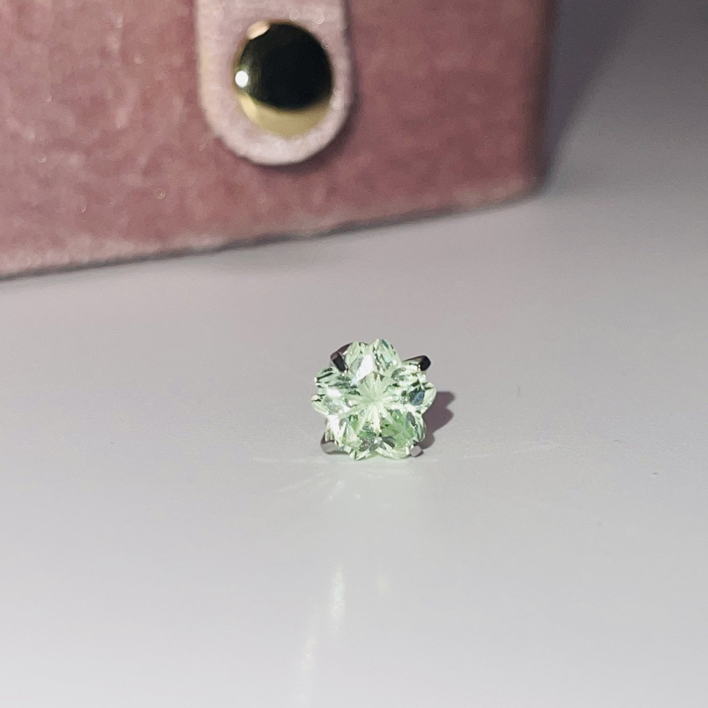 Cutting Flash Zircon Ear Bone Outer Spiral Titanium Steel Diamond Rings
