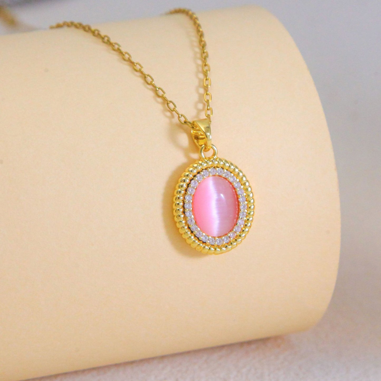 Women's Style Opal Fresh Niche Dopamine Clavicle Necklaces
