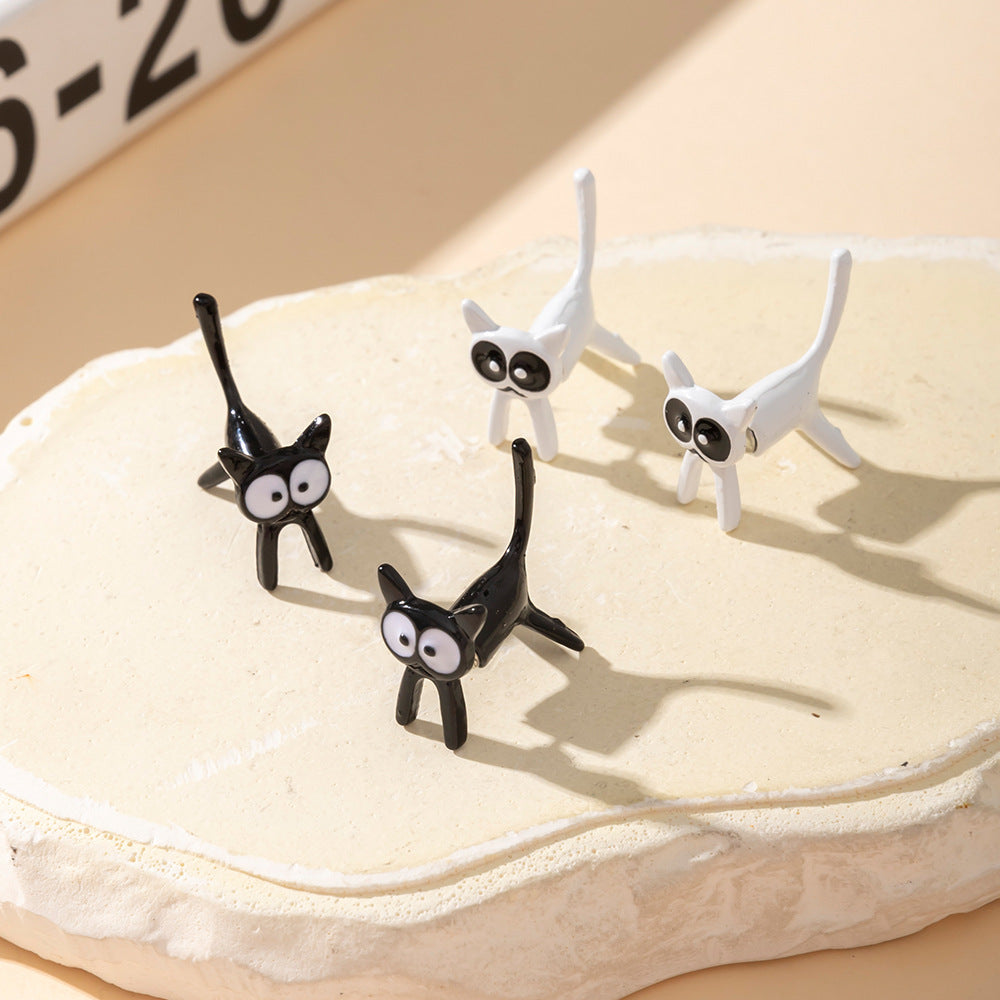 Women's Fashion Plastic Black White Pet Cat Stud Earrings