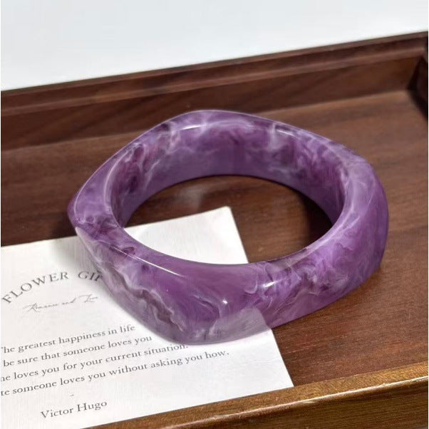 Women's Irregular Blooming Resin Curved Girlfriends Bracelet
