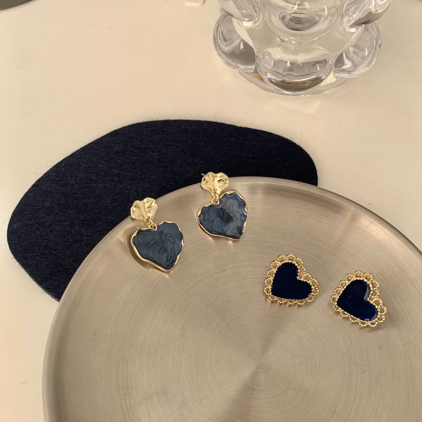 Sier Needle Drop Oil Haze Blue Heart-shaped Earrings