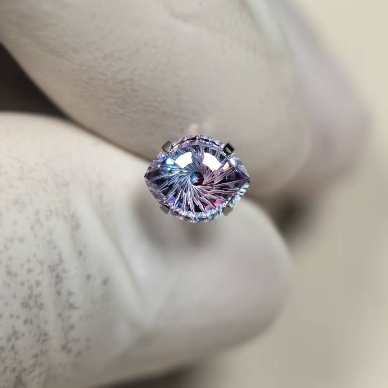 Titanium Alloy Ear Devil's Eye Flashing Zircon Bone High-grade Rings