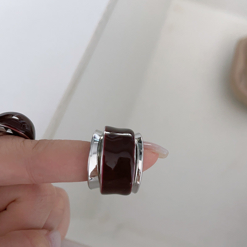 Chocolate High-grade Wine Red Enamel Drop Oil Love Heart Flowers Ring