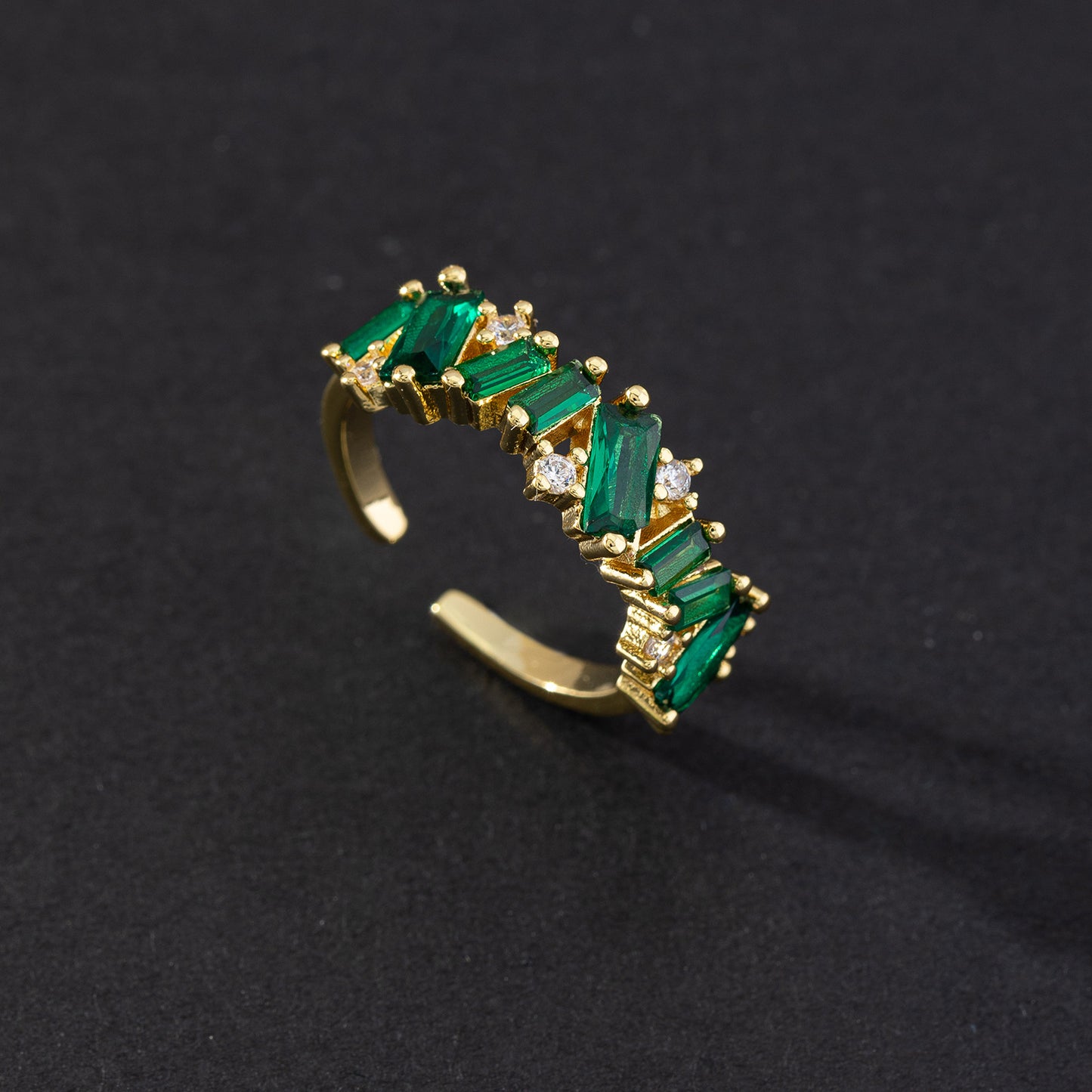 Grandmother Green Gemstone Zircon Eye Snake Rings