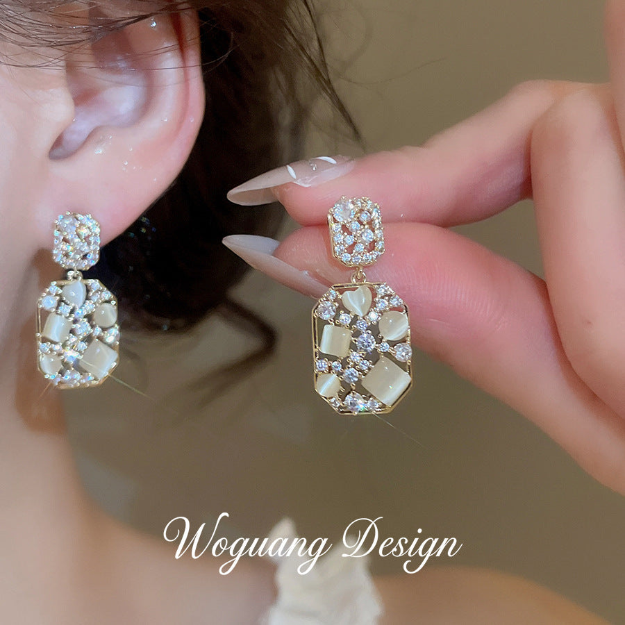 Real Gold Electroplated Zircon Opal Flower Light Ear Clip