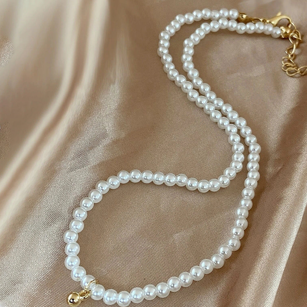 Women's Short Pearl Simple Fashion Graceful Mori Necklaces