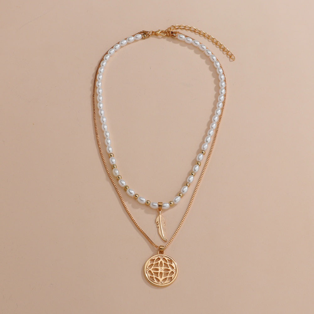 Women's Leaf Pearl Beaded Geometric Disc Pendant Necklaces