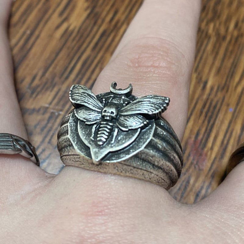 Innovative Skull Small Moth Popular Animal Rings