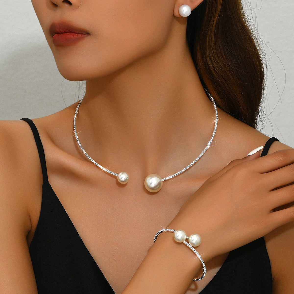 Bridal Elegant Shiny Rhinestone Pearl Neckband Jewelry Set