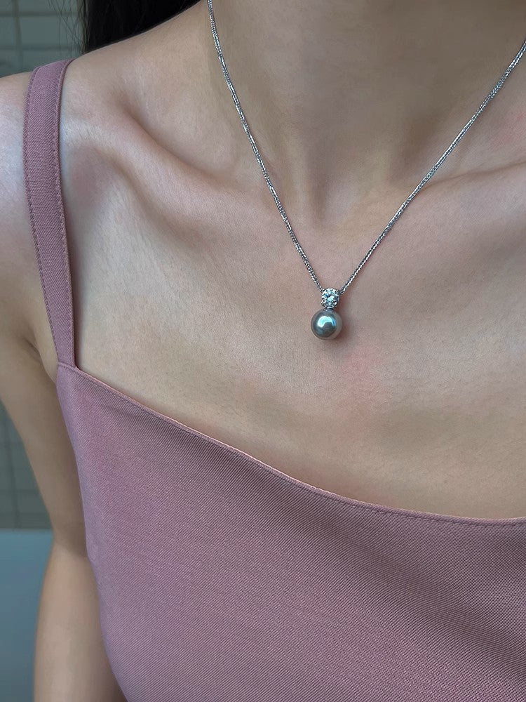 Women's Pearl Pull Clavicle Chain High-grade Light Necklaces