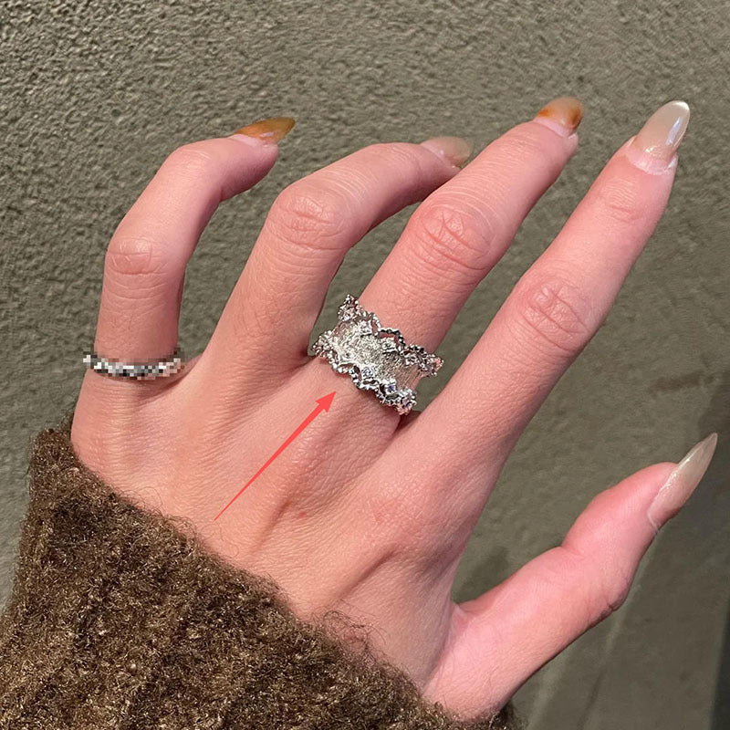 Stacked Female Light Luxury Minority High-grade Palace Style Ring