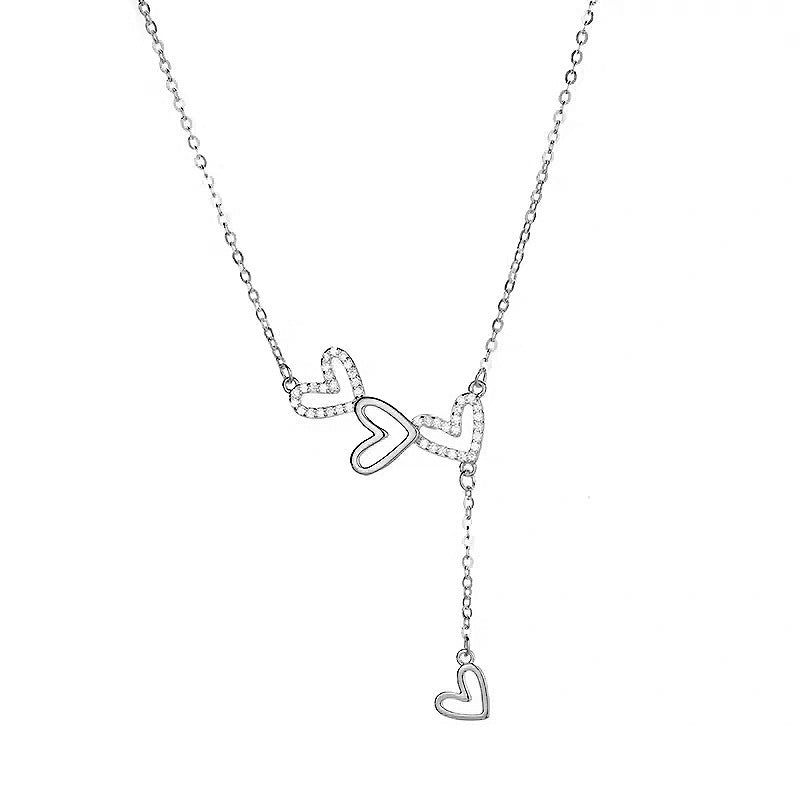 Accessoires Erschwingliche Halsketten mit Herz-Quasten im Luxus-Stil