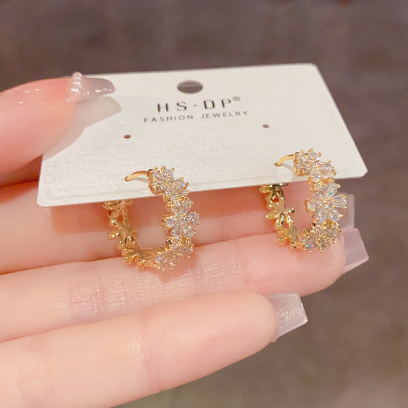 Fashion Refined Zircon Flower Clips Niche Ear Buckle