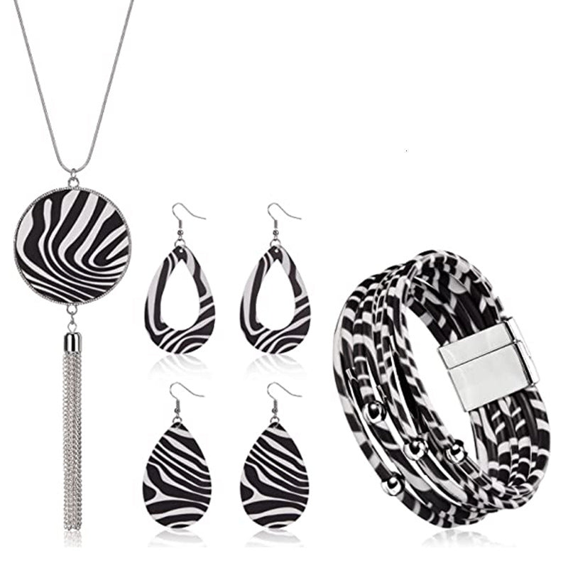 New Christmas Leather Leopard Santa Claus Jewelry Set