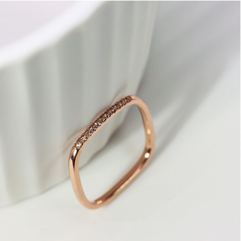 Titanium Steel Female Exquisite Light Luxury Rings