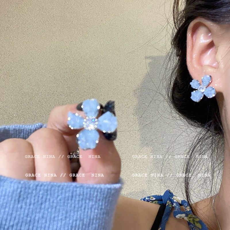 Women's Zircon Handmade Flower Light Luxury High-grade Earrings