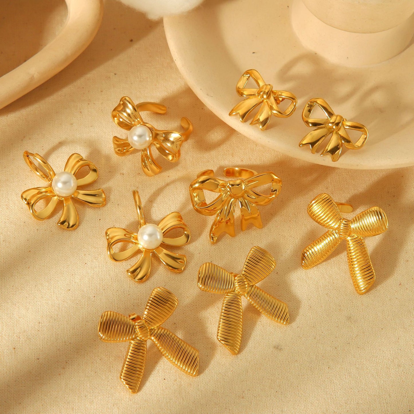 Women's Stainless Steel Bow Simple High-grade Ring