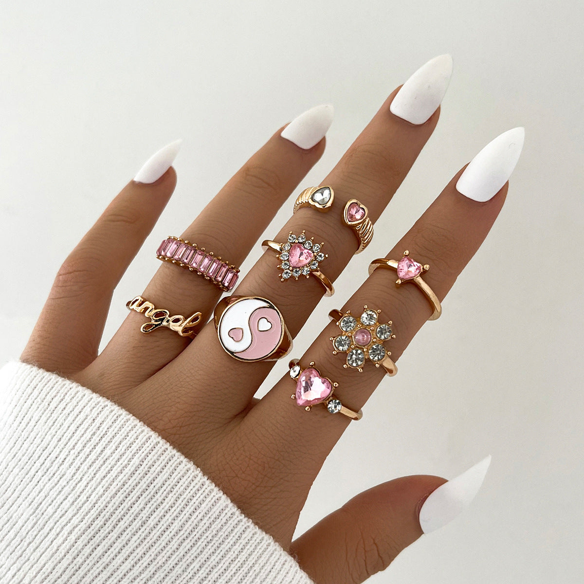 Clearance Vintage Creative Heart Hollow Butterfly Rings