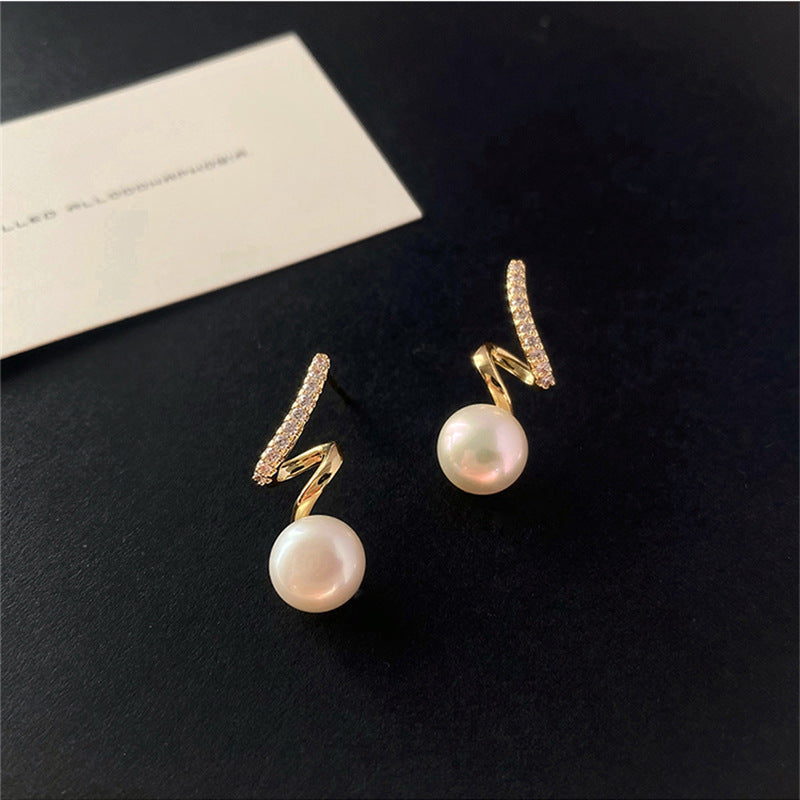 Women's Needle Design Twisted Rhinestone Pearl Simple Earrings