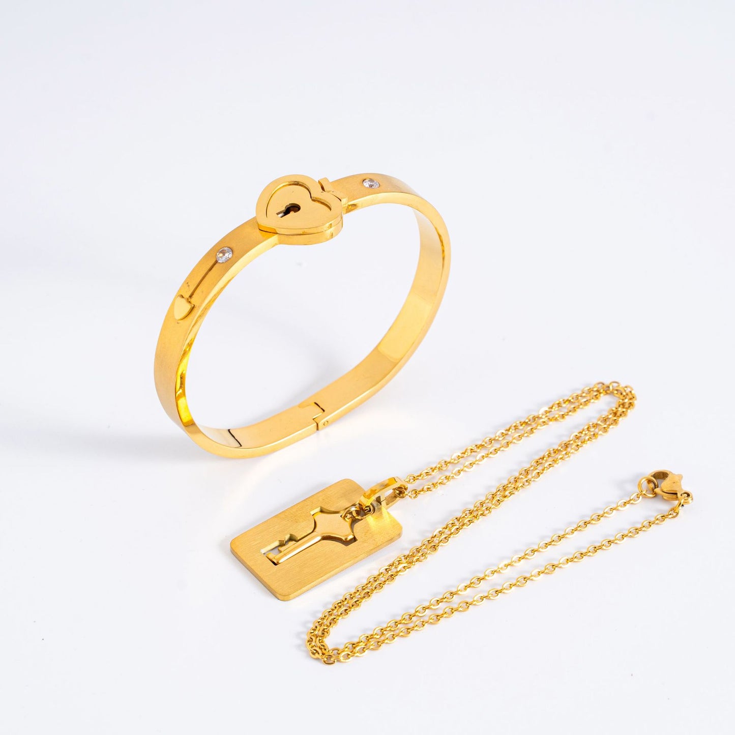 Hot Style Couple Heart Lock Fashion Titanium Bracelets