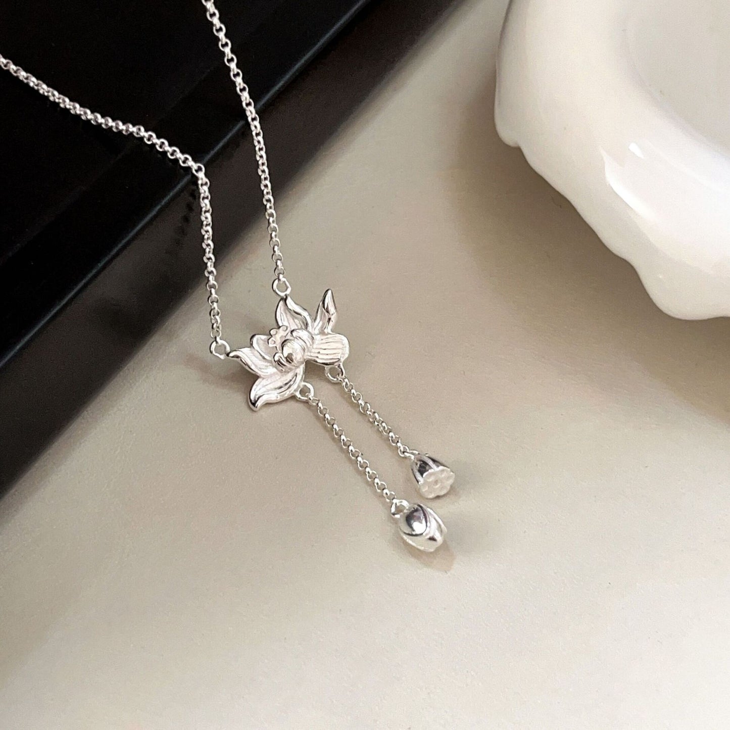 Lovers Lotus Clavicle Chain National Style Fashion Girlfriends Girlfriend Necklaces