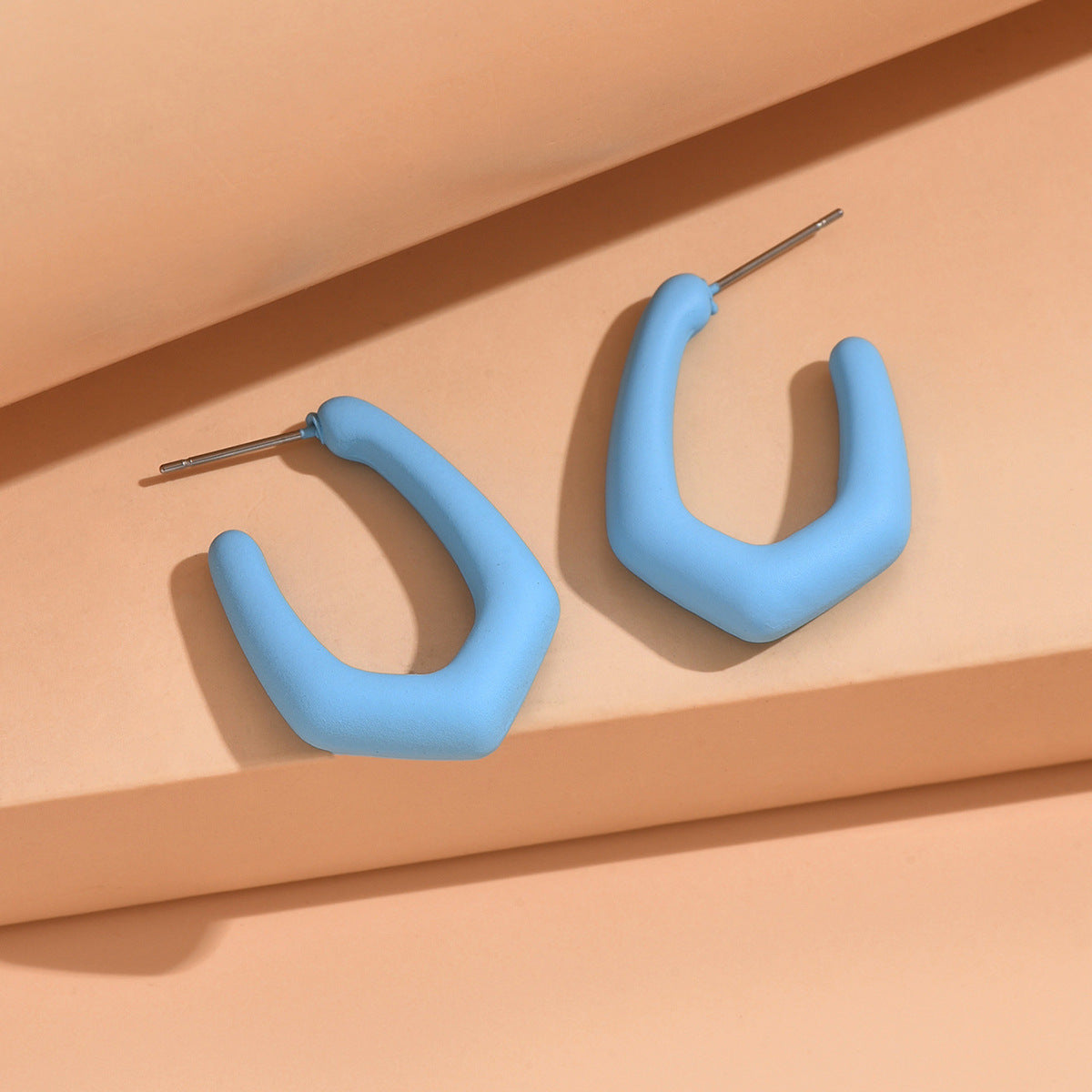 Women's French Retro Color Geometric Ear Eardrops High Earrings