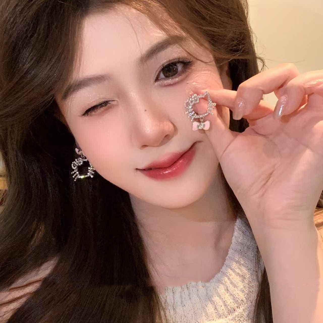 Super Shiny Bowknot Full Diamond Cat Female Sweet Cute Earrings