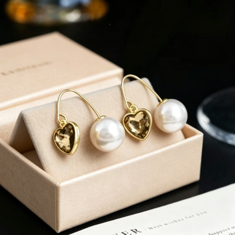 Compact Elegant Pearl Eardrops French Style Design Stud Earrings